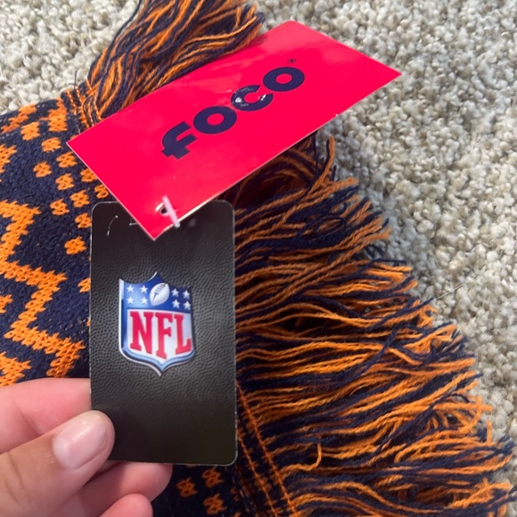 NFL Foco Denver Broncos Scarf - Picture 4 of 6
